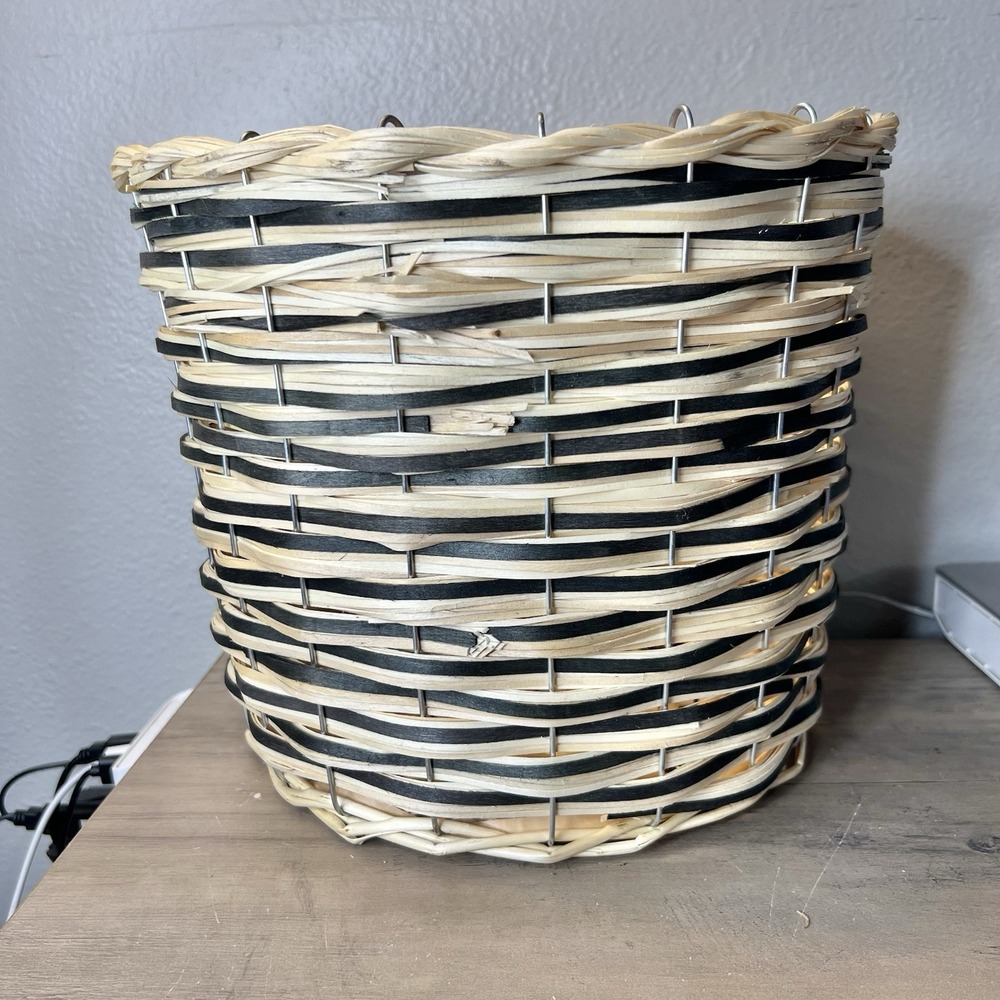 Vintage‎ Woven Wicker Basket 9.5"x11" Black Stripe Rustic Farmhouse Décor